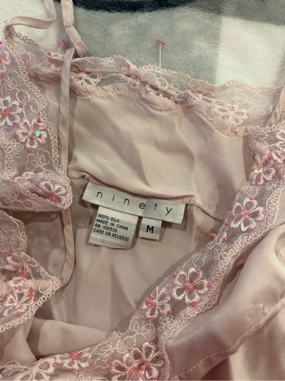 Ninety Pink 100% Silk Floral Lace Y2K Cami Top - Picture 5 of 10
